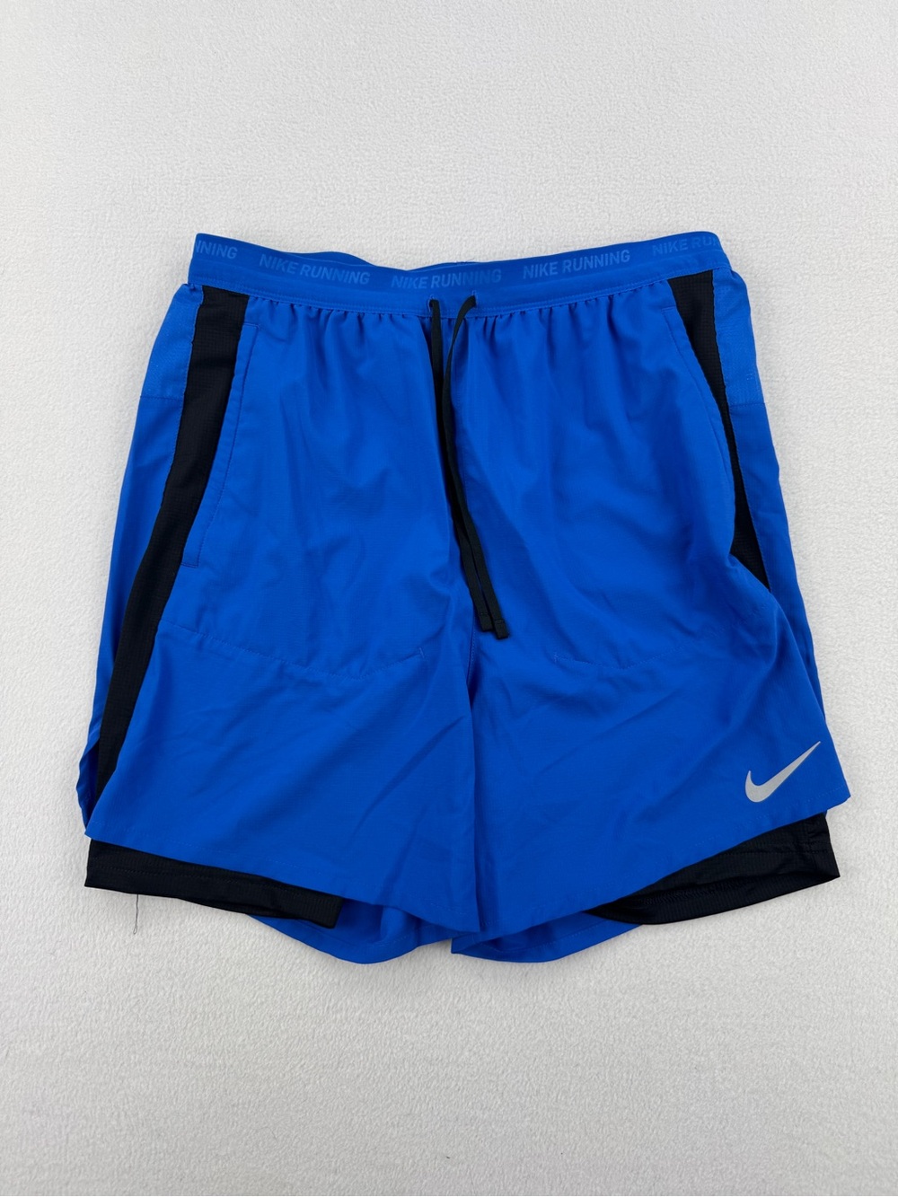 Nike Mens Stride Dri Fit 5” Inseam Hybrid Running Shorts Royal Blue Size M